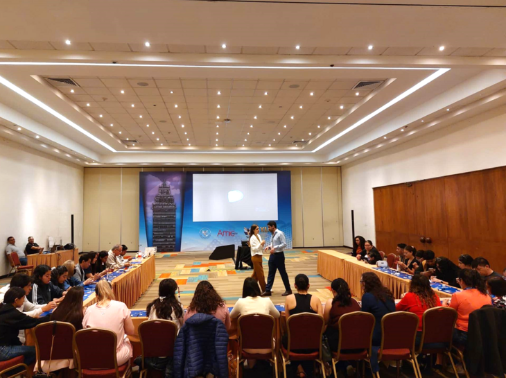 Lecture hall with participants at a DMG lecture at the AMIC in Mexico