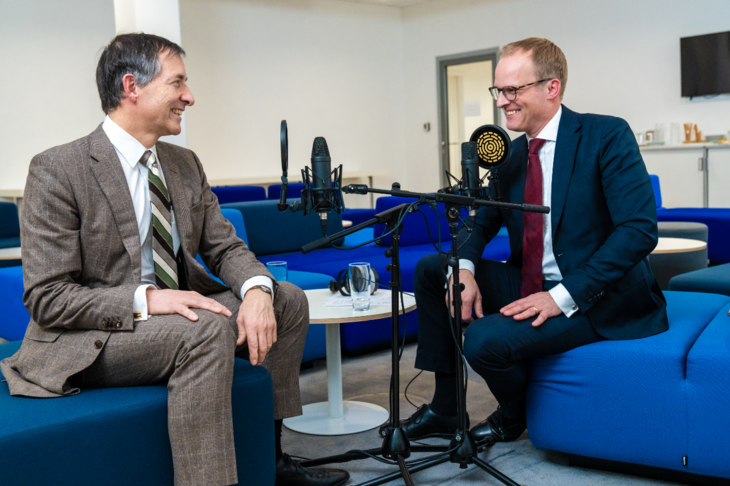 DMG President Dr Wolfgang Mühlbauer in conversation with Dr Patrick Maurenbrecher 
